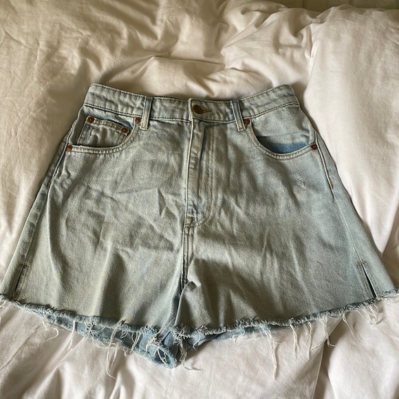 Frank and Oak Mom High Waisted Denim Shorts - Picture 4 of 8